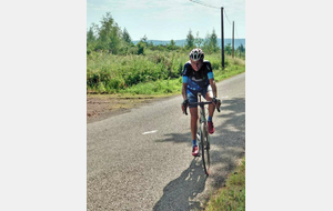 Gilbert en haut de la côte  un mot bravo 