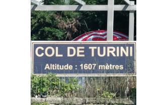 ça y est le col de turini est fait . je descends à Menton
 j'avais oublié le col du Castillon moins long 6km sous un soleil trop présent à mon goût .j'ai bcp apprécié mon bain de mer à Menton .
la canicule est présente ici dans le sud plus de 32° la journée et 26 la nuit. je voudrais un peu de fraicheur bretonne 😀